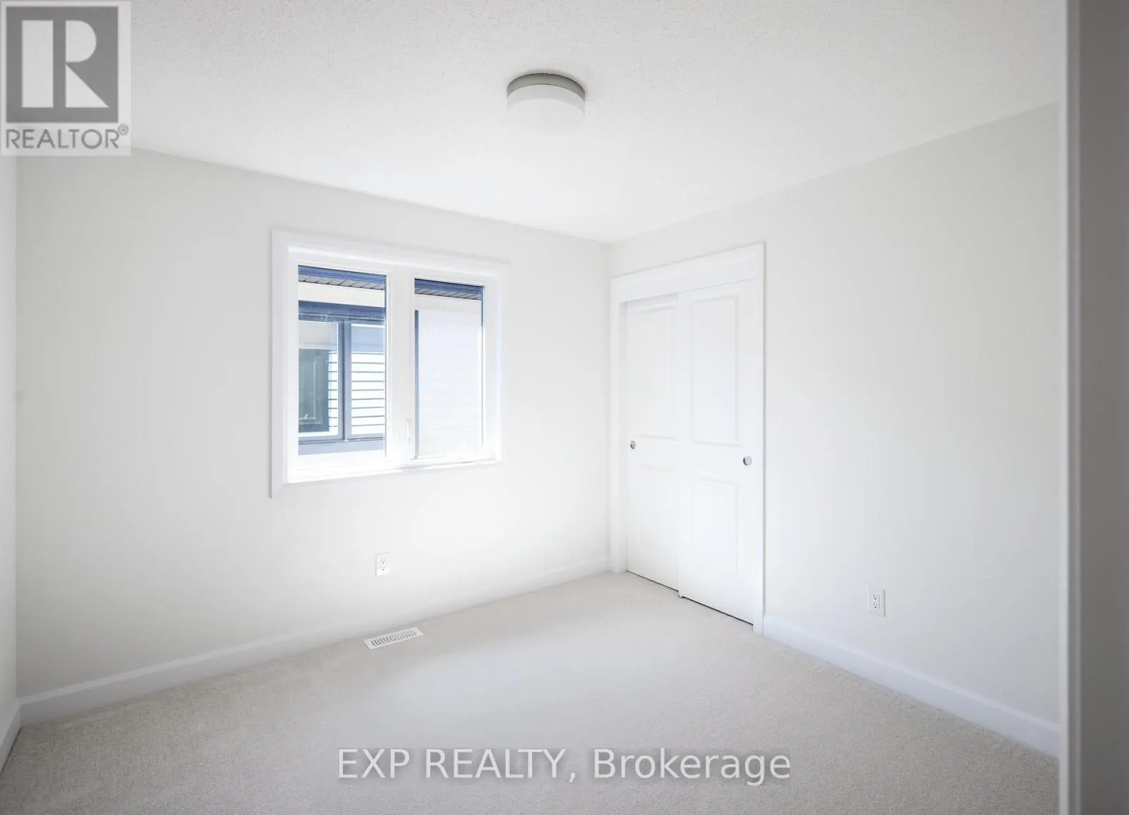 509 ROUNDHOUSE CRESCENT