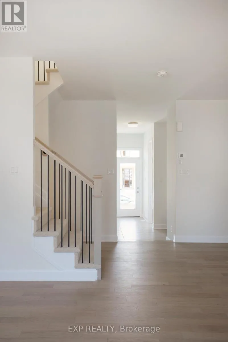 509 ROUNDHOUSE CRESCENT