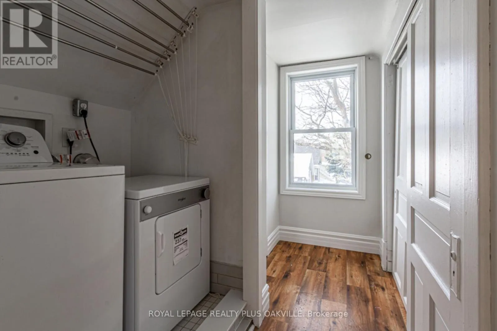 58 LORNE AVENUE