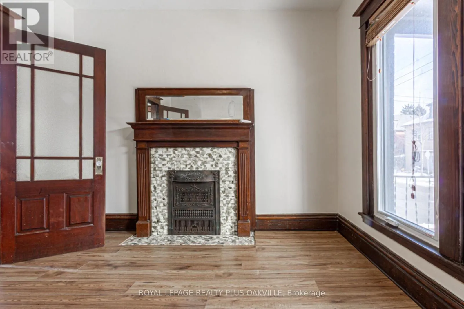 58 LORNE AVENUE