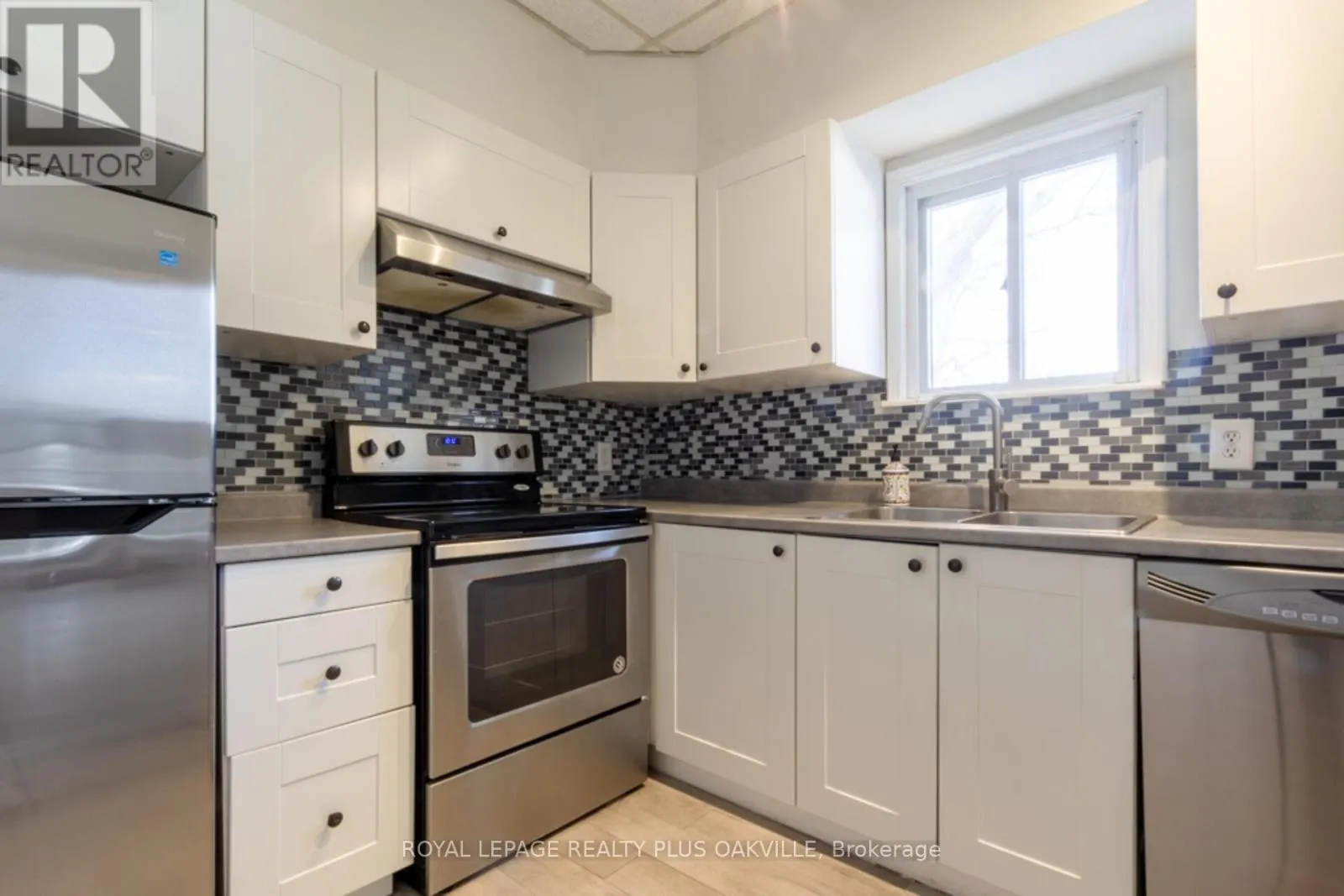 58 LORNE AVENUE