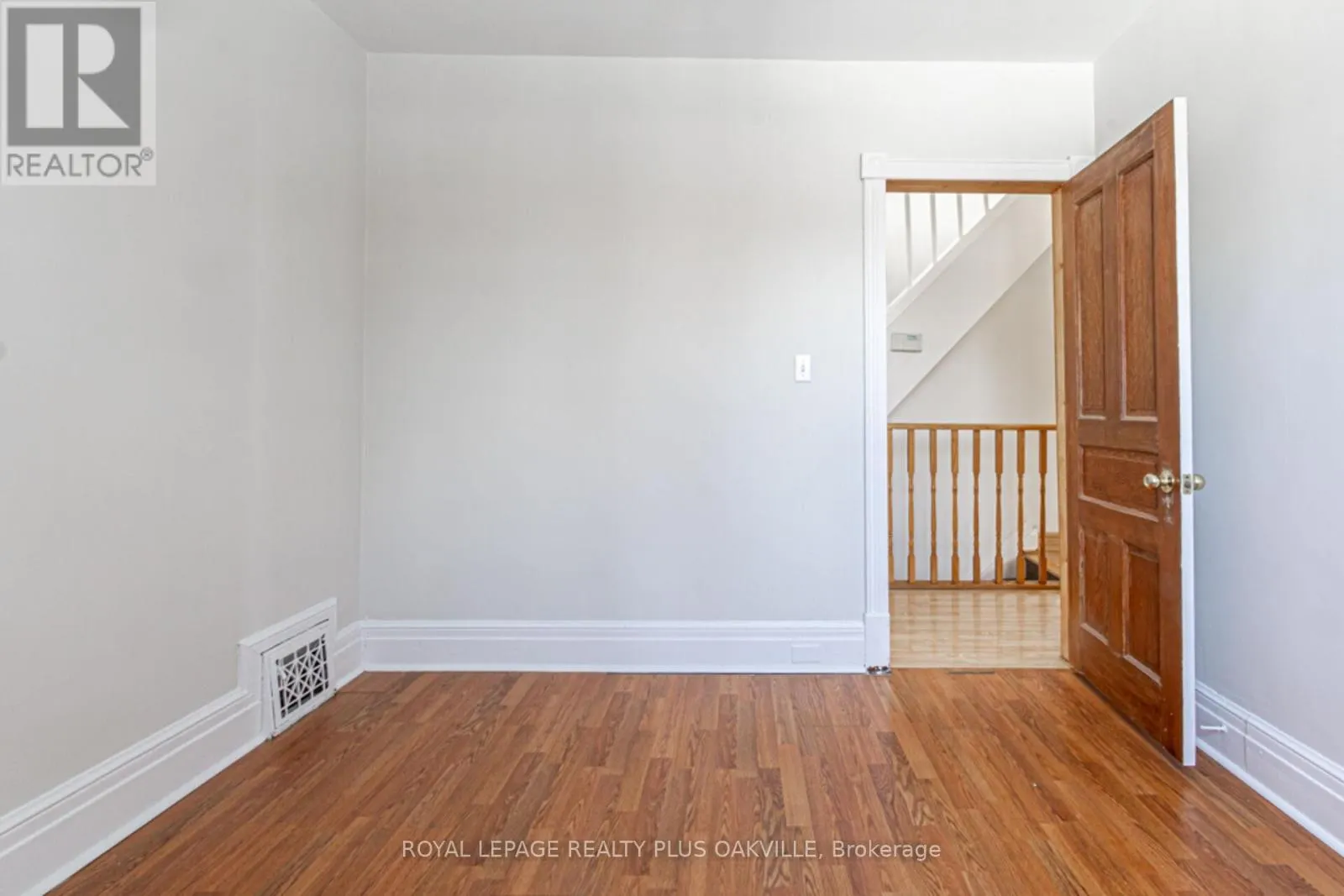 58 LORNE AVENUE