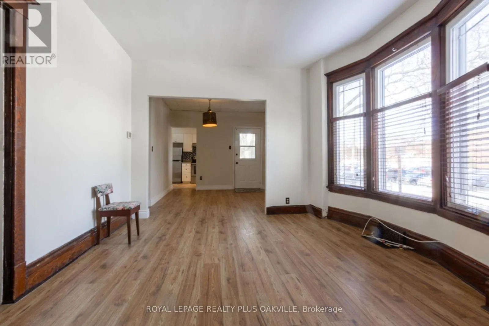 58 LORNE AVENUE
