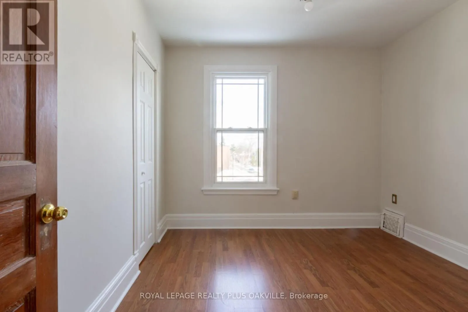 58 LORNE AVENUE