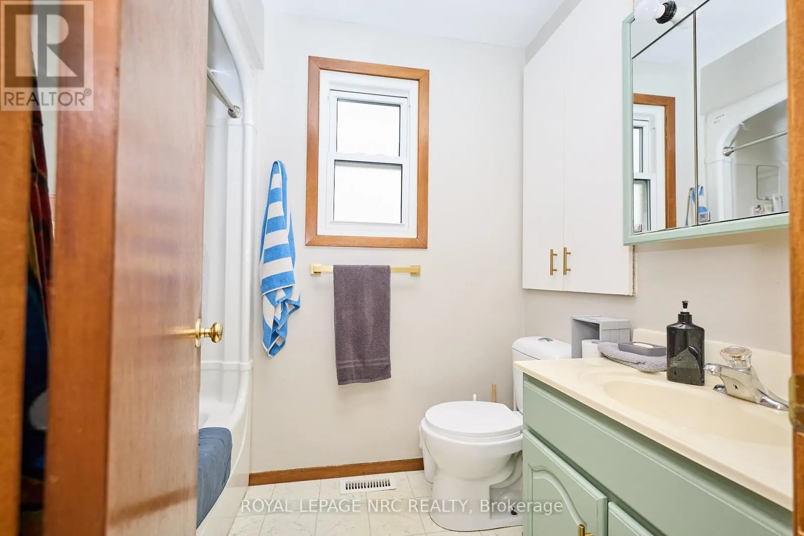 28 EXETER AVENUE