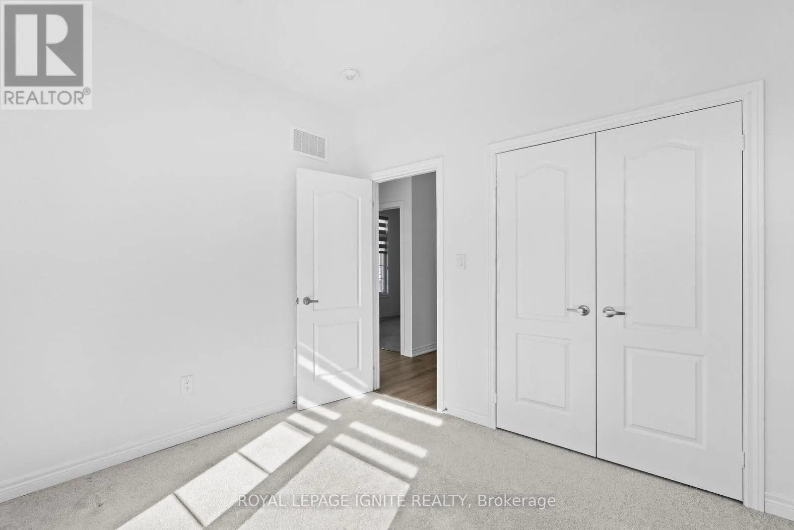 3 MOUNTAIN HEIGHTS PLACE