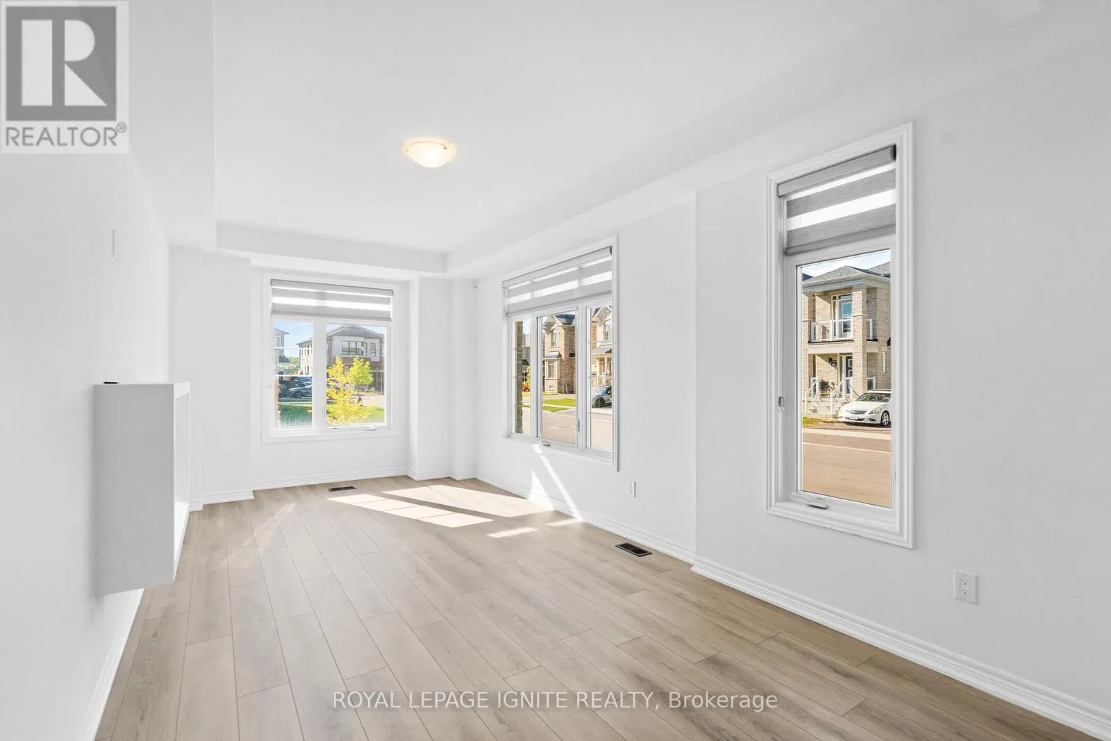 3 MOUNTAIN HEIGHTS PLACE