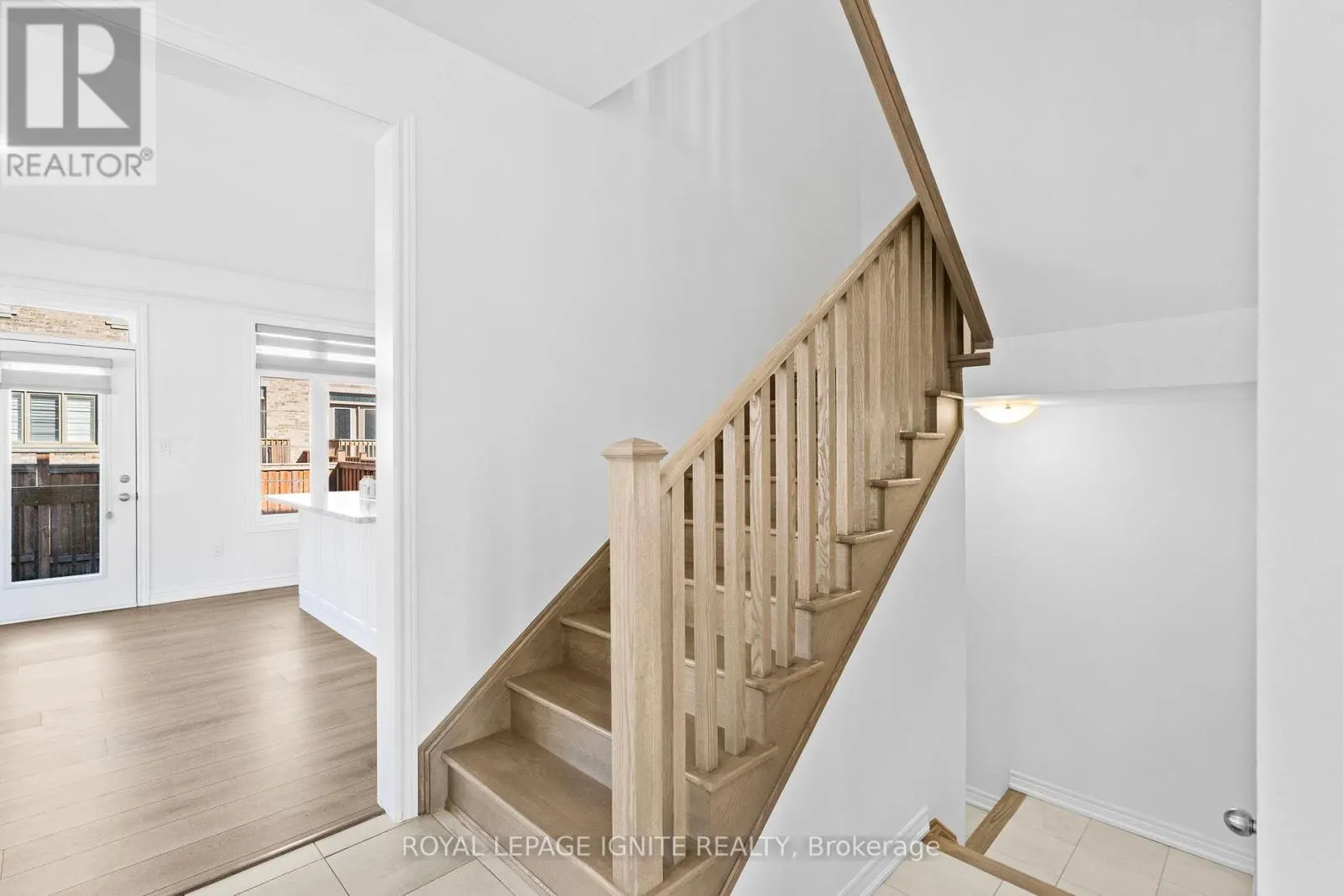 3 MOUNTAIN HEIGHTS PLACE