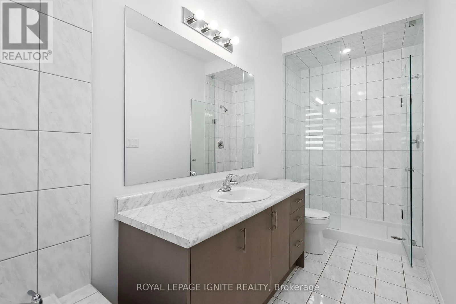 3 MOUNTAIN HEIGHTS PLACE