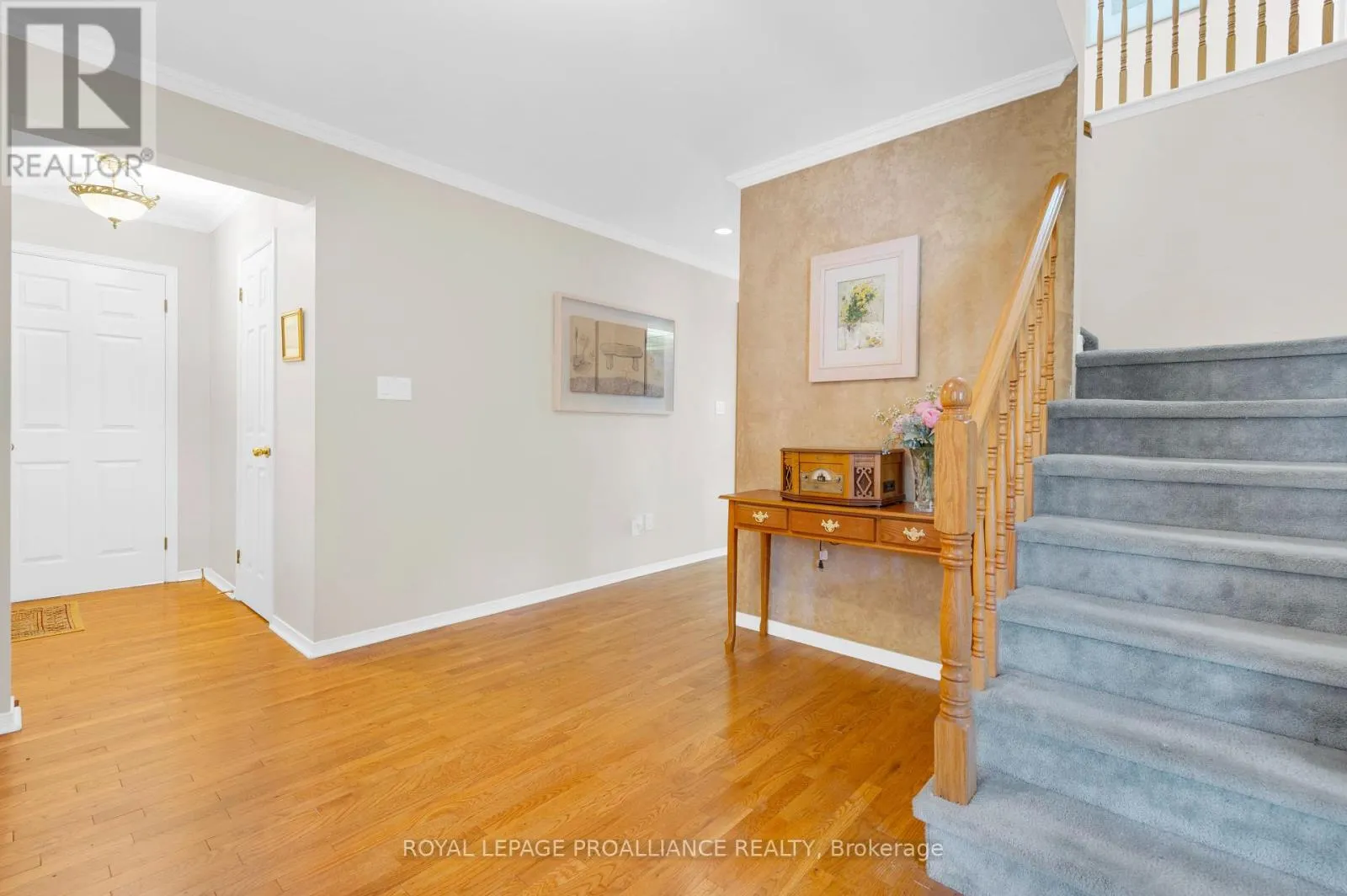 71 AVONDALE ROAD