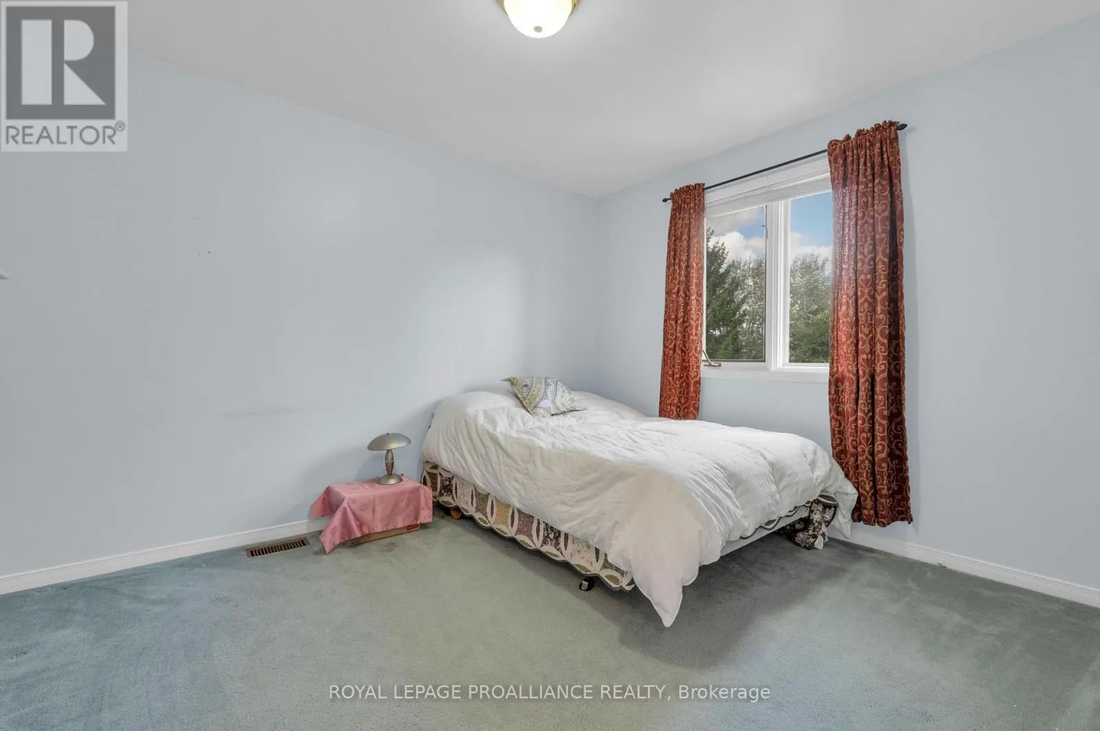71 AVONDALE ROAD