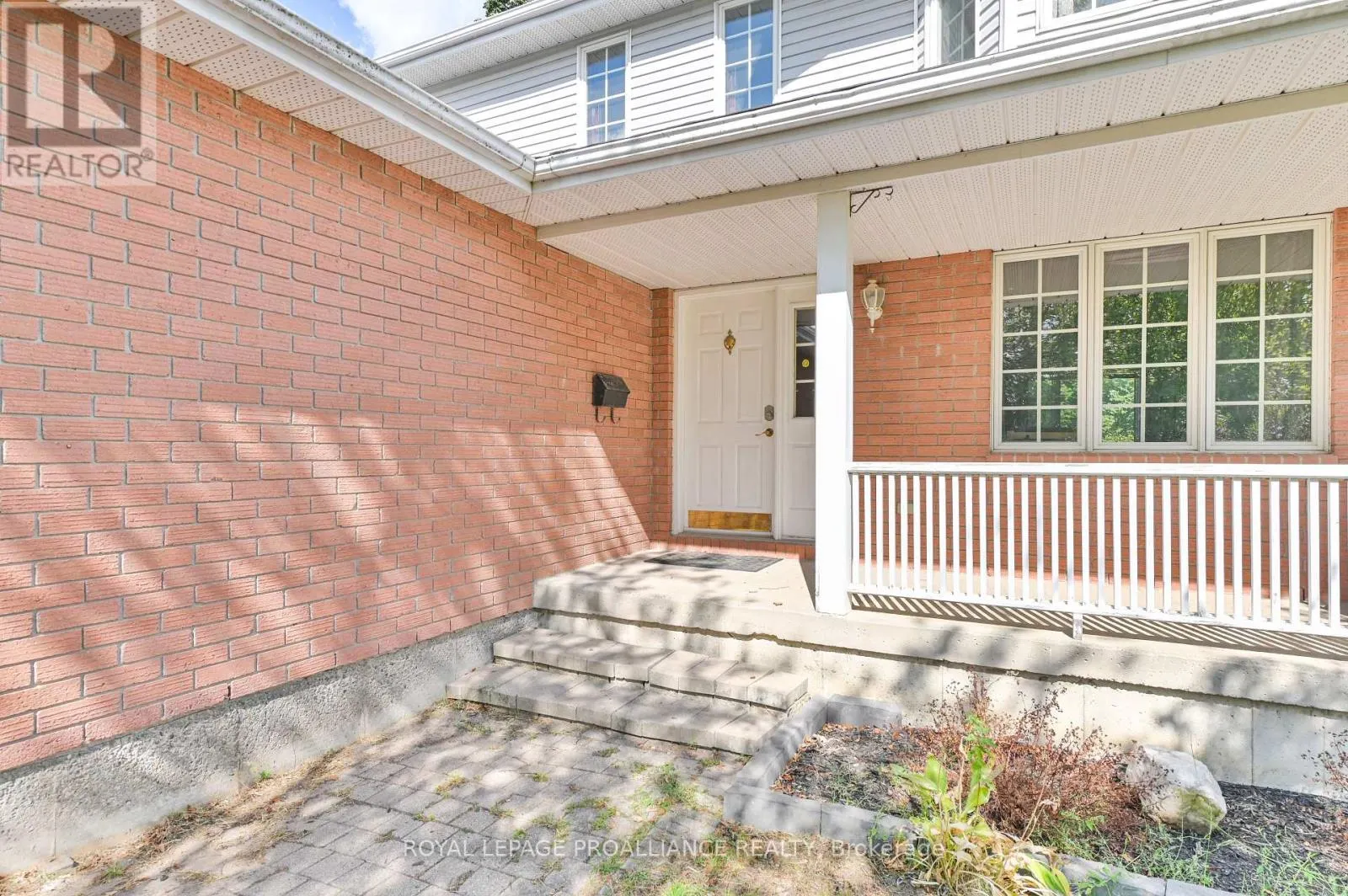 71 AVONDALE ROAD