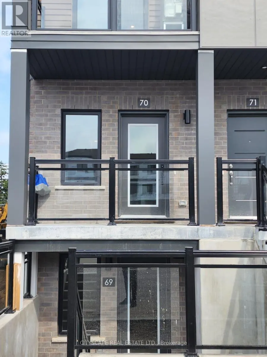 70 - 940 ST DAVID STREET N
