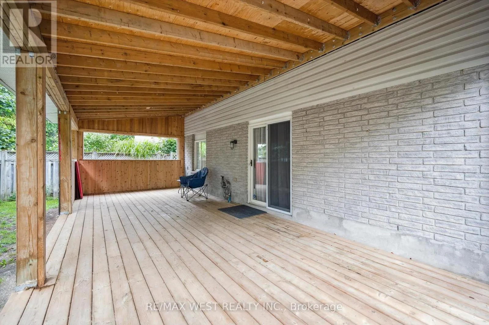 420 STARWOOD DRIVE