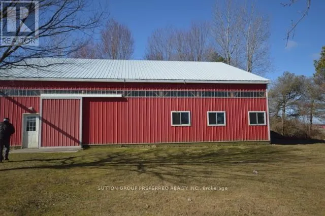 301B MARY STREET
