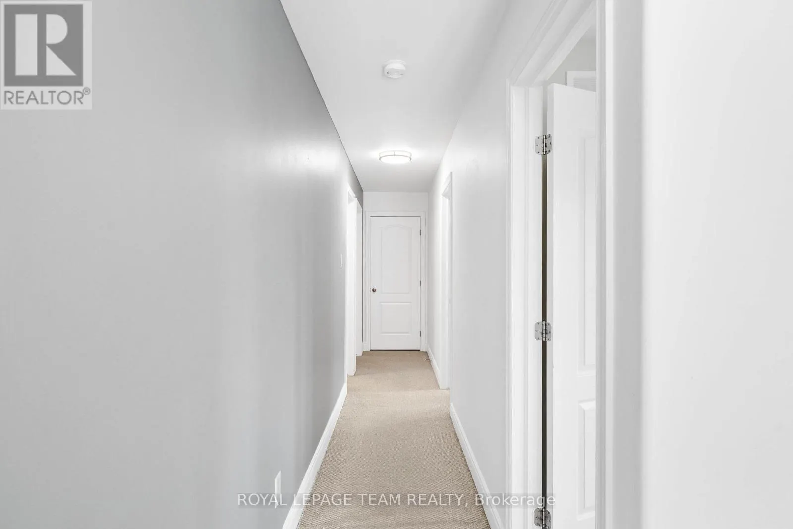 221 SANTIAGO STREET