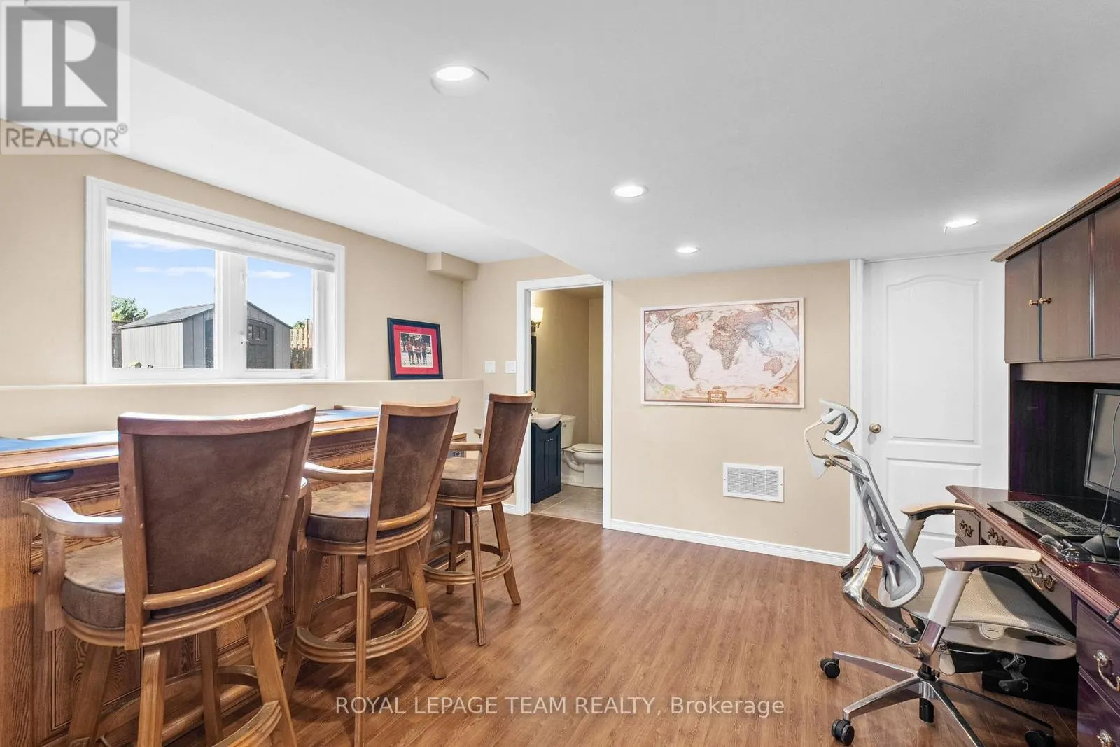221 SANTIAGO STREET
