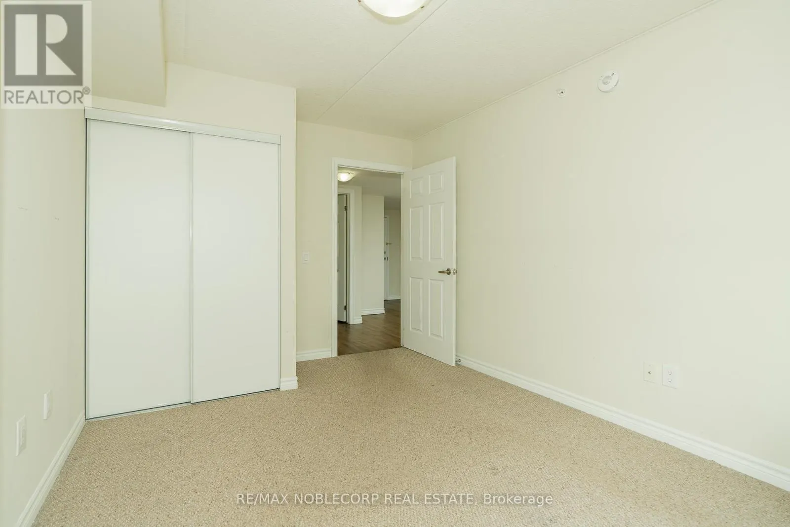 504 - 7 KAY CRESCENT