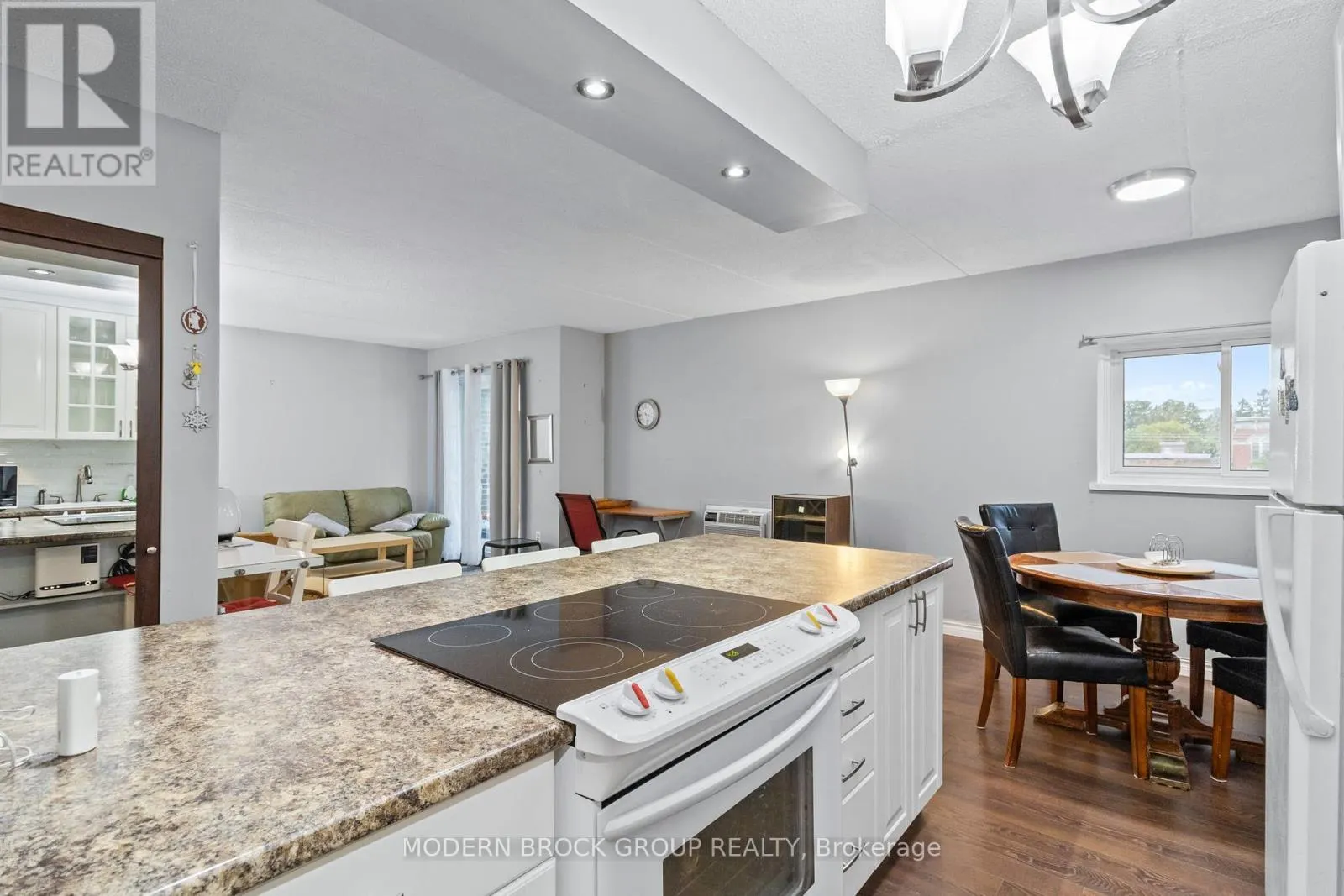 608 - 235 WATER STREET