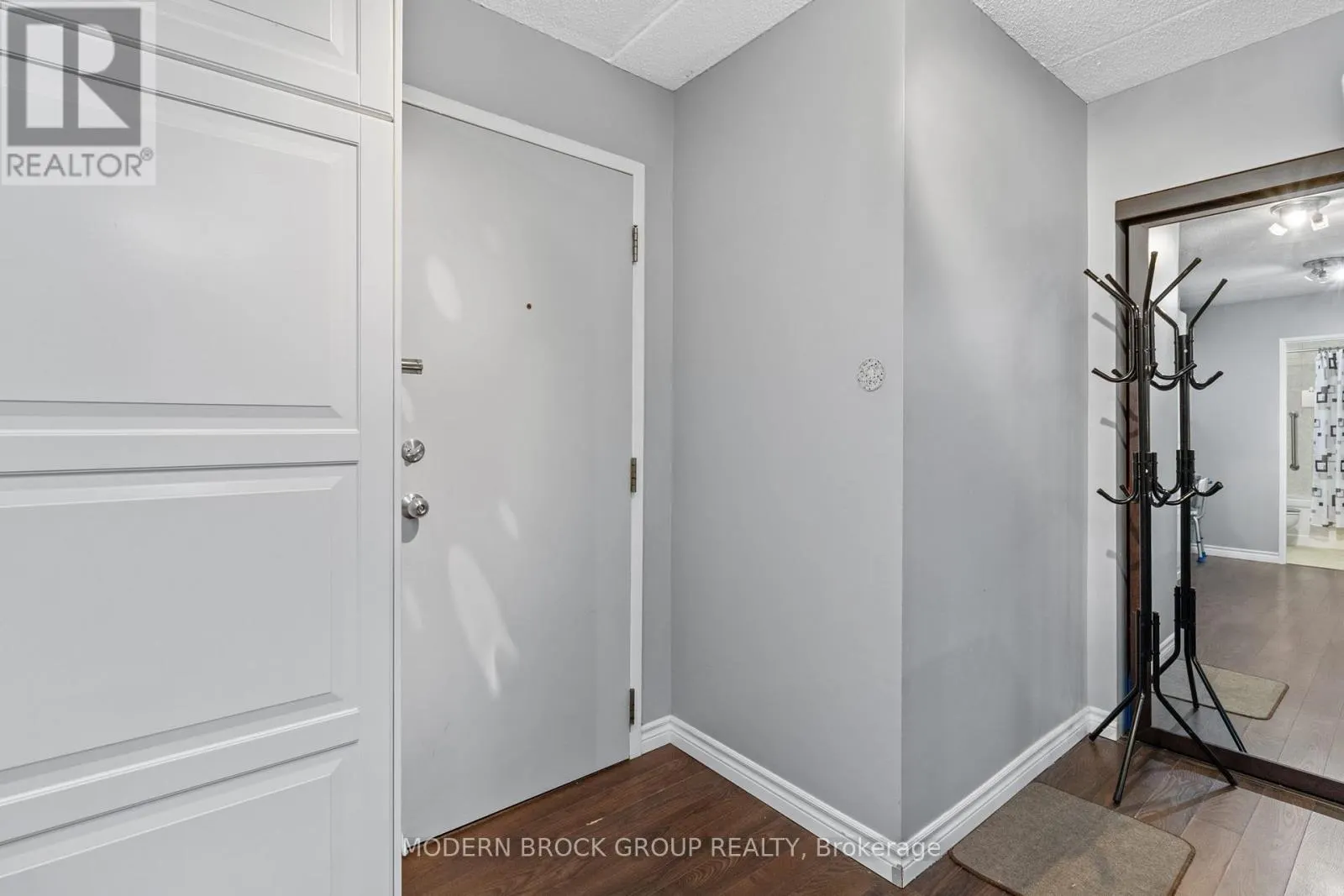 608 - 235 WATER STREET