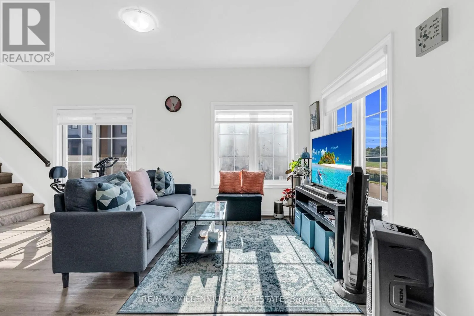 63 - 124 COMPASS TRAIL