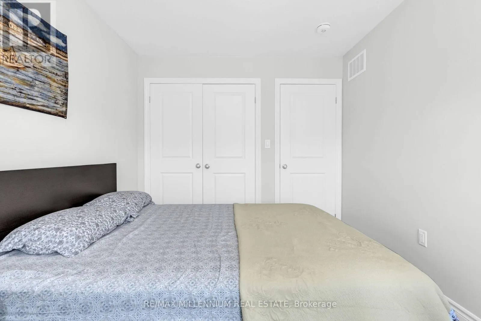 63 - 124 COMPASS TRAIL