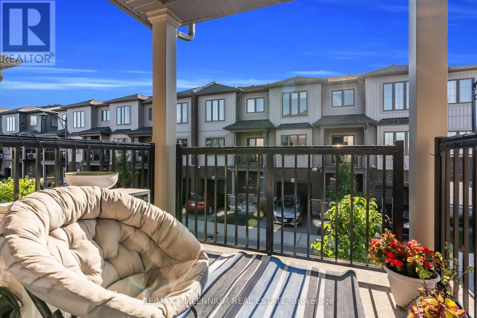 63 - 124 COMPASS TRAIL