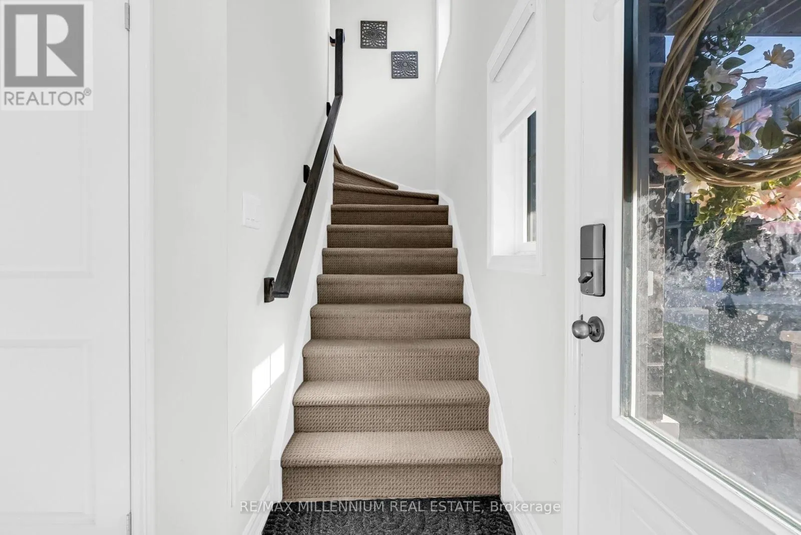 63 - 124 COMPASS TRAIL