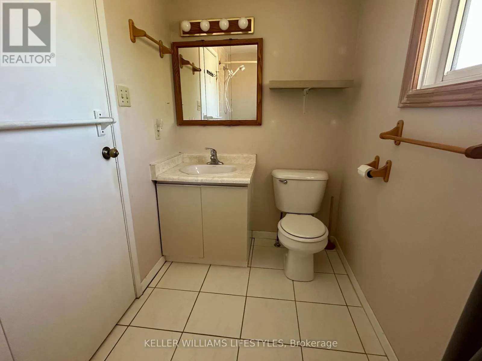 26 - 89 HIGHVIEW AVENUE E, #26