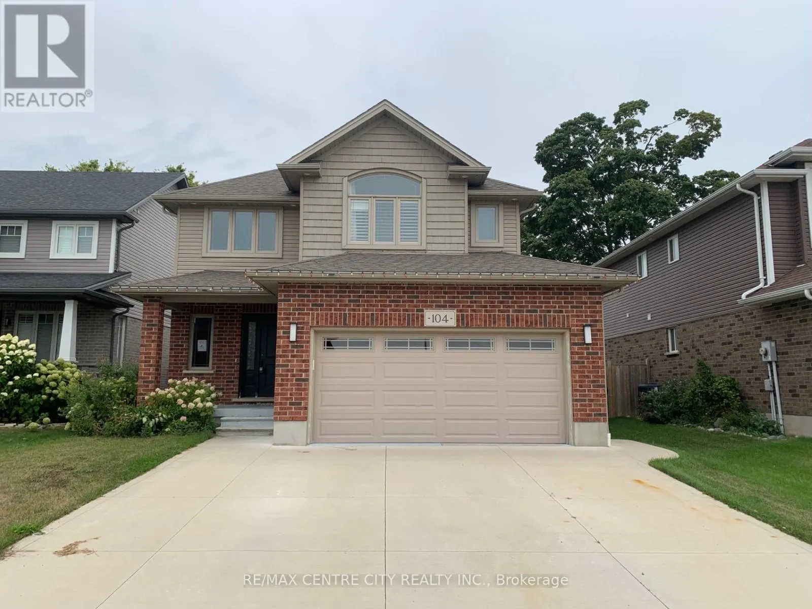 104 WALKER ROAD