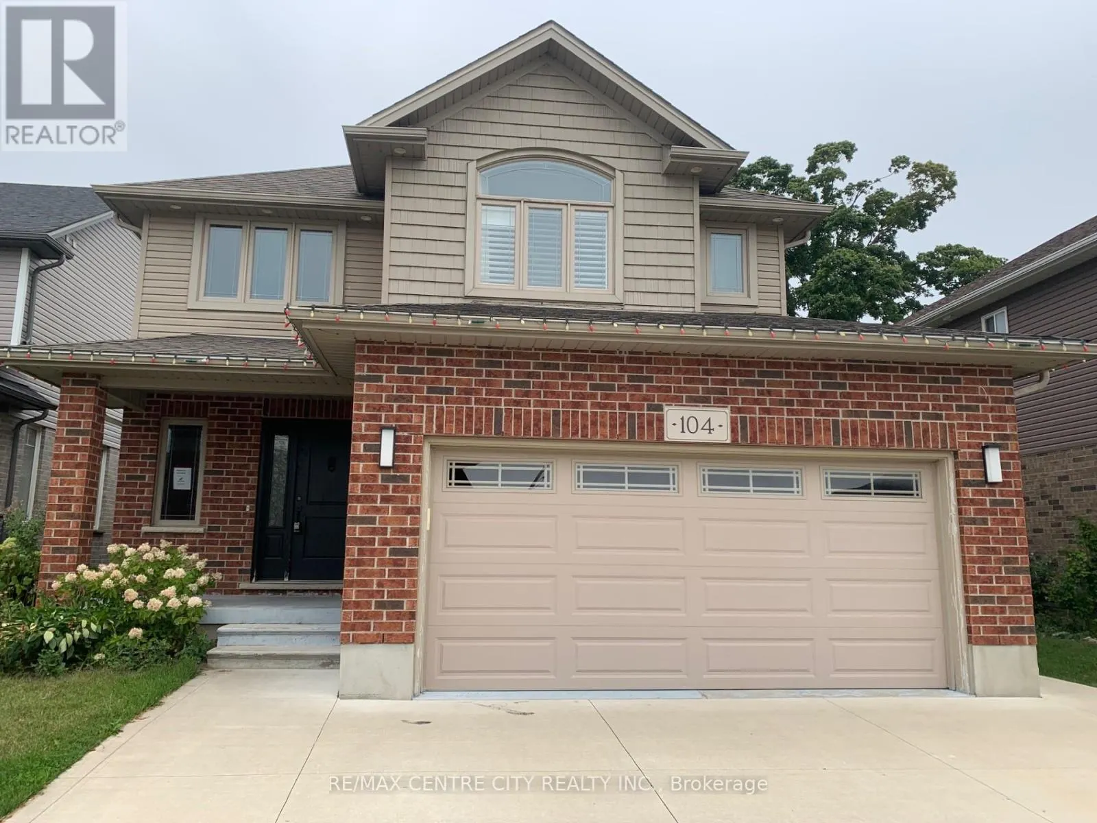104 WALKER ROAD