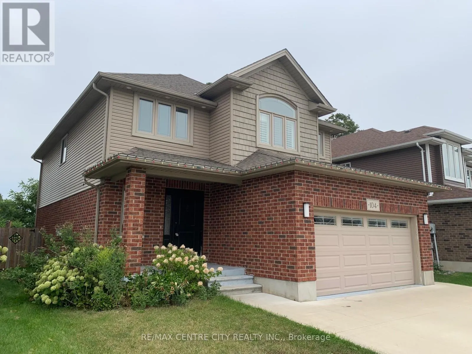 104 WALKER ROAD