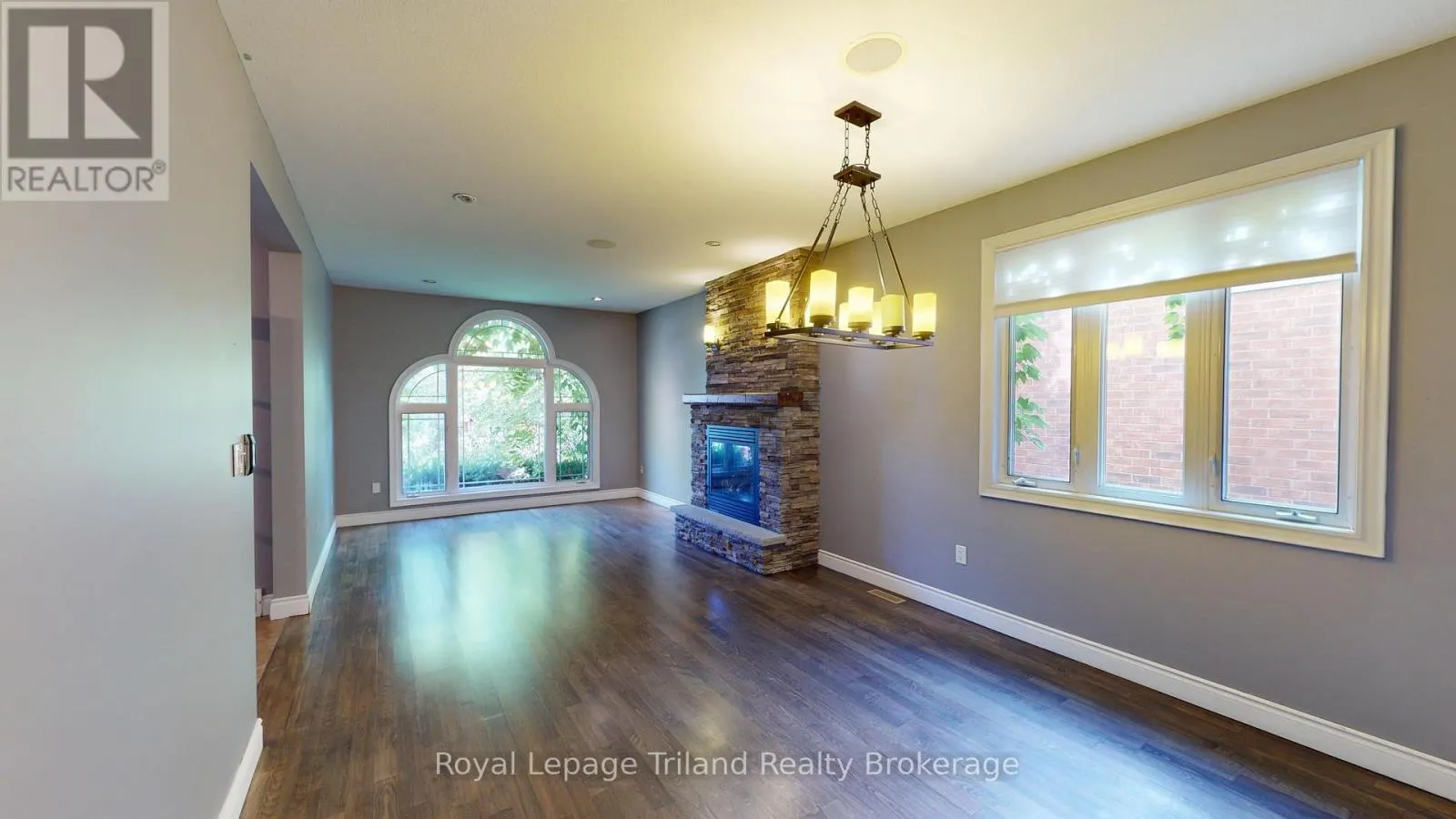 107 FORESTWAY TRAIL
