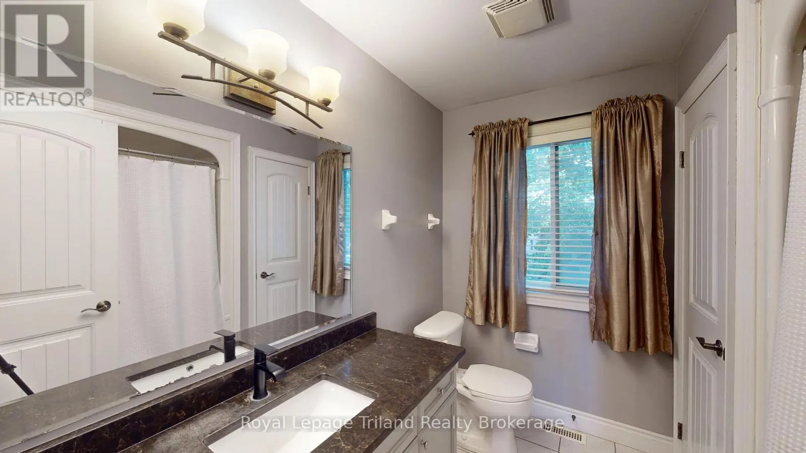107 FORESTWAY TRAIL