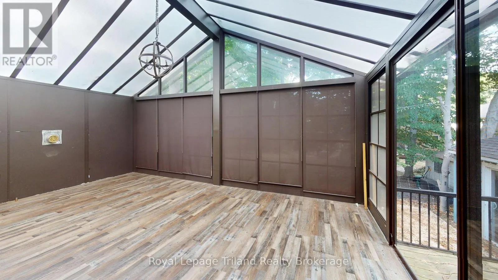 107 FORESTWAY TRAIL