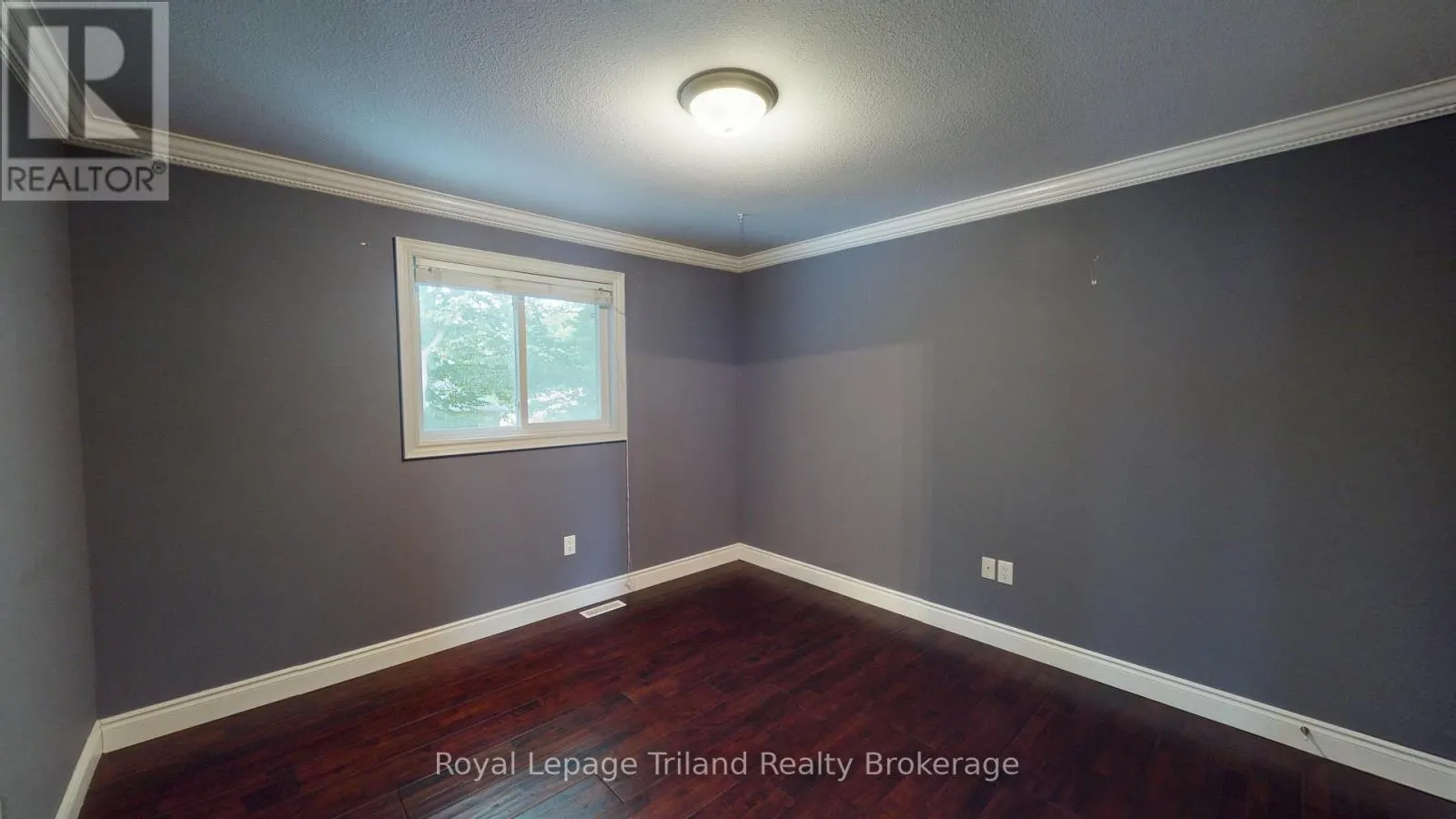107 FORESTWAY TRAIL
