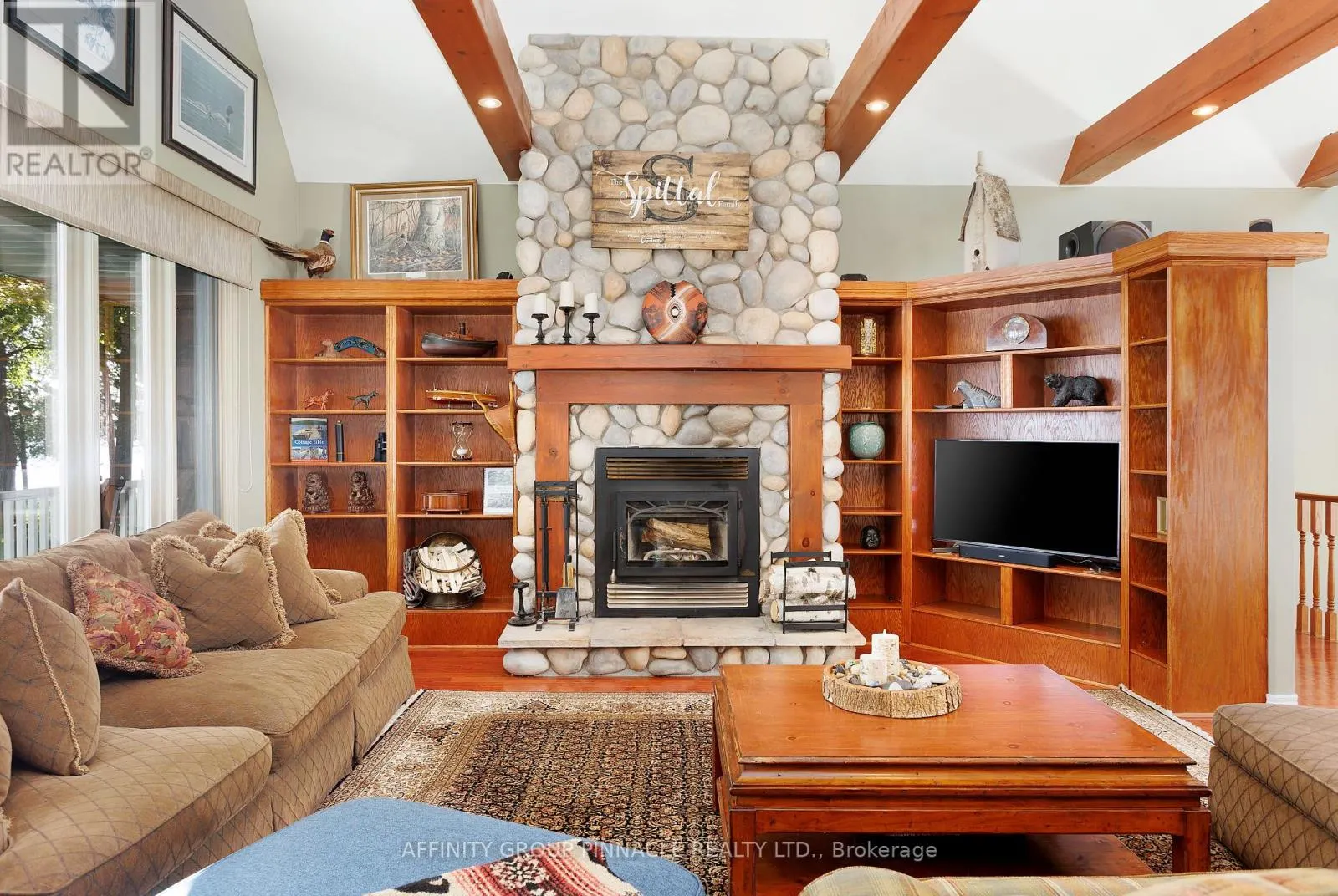 12 EDGEWOOD DRIVE