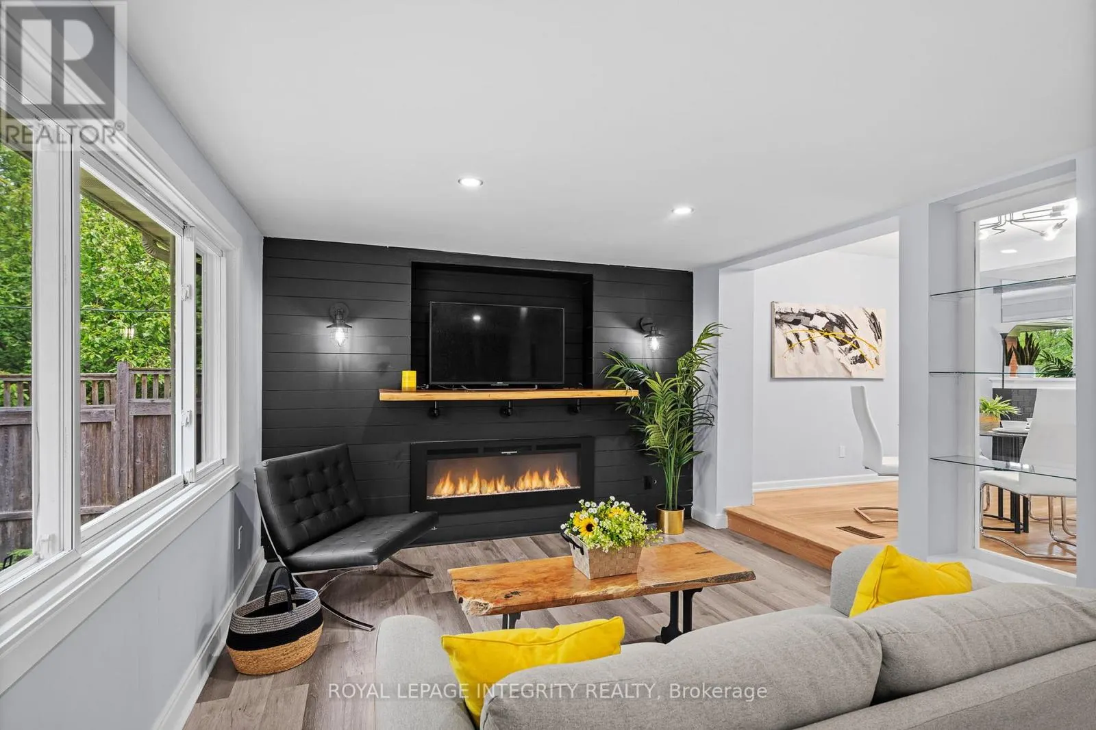 1116 CLINE CRESCENT