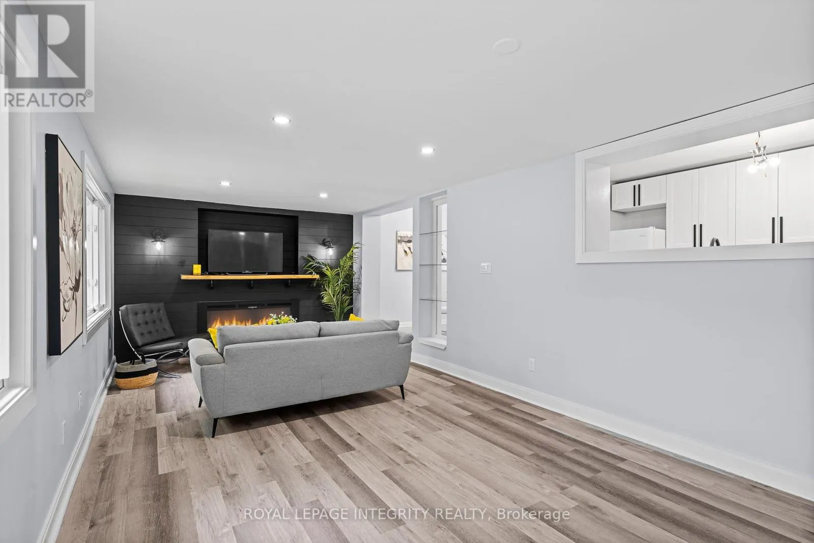 1116 CLINE CRESCENT