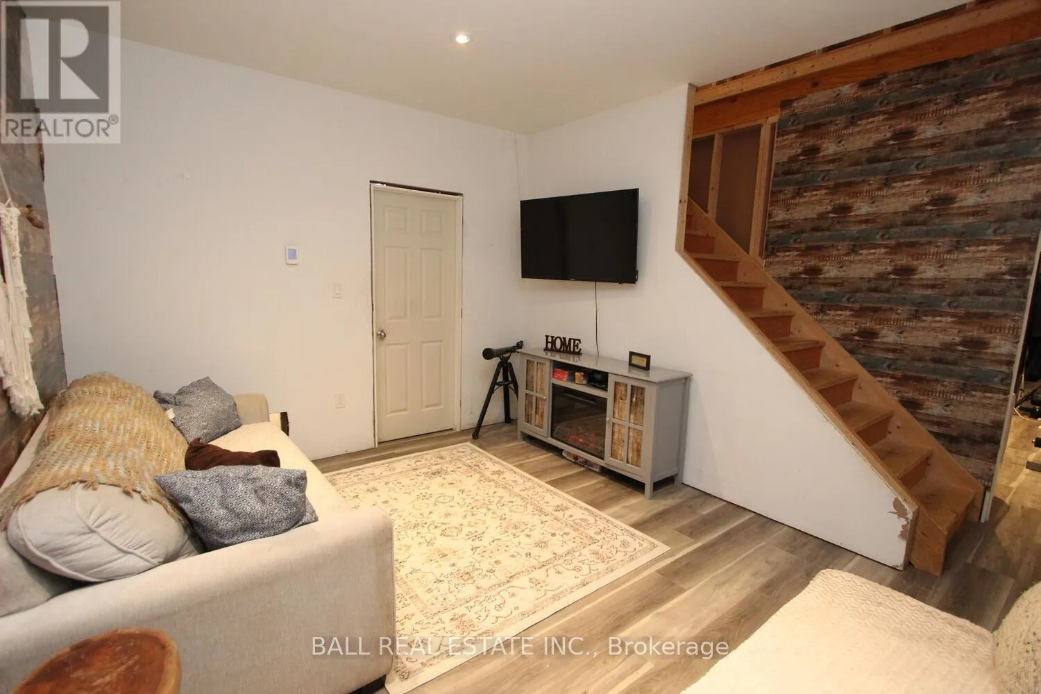 1185 KILLARNEY BAY ROAD