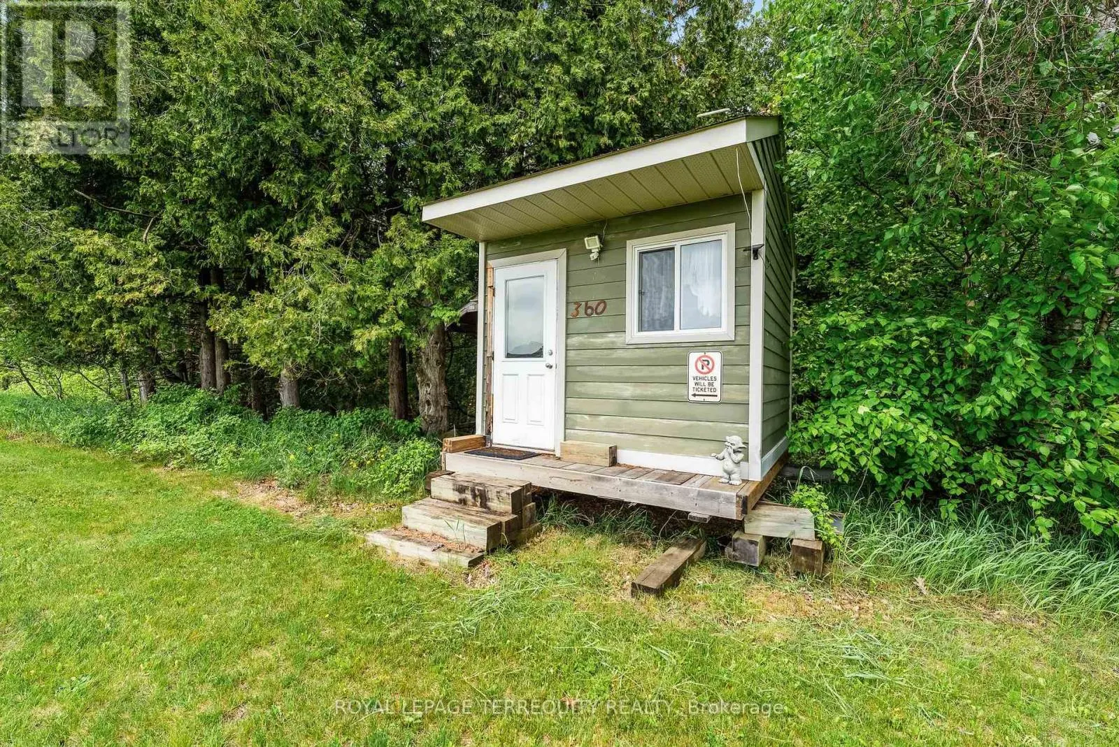 360 CONCESSION 6 EAST ROAD