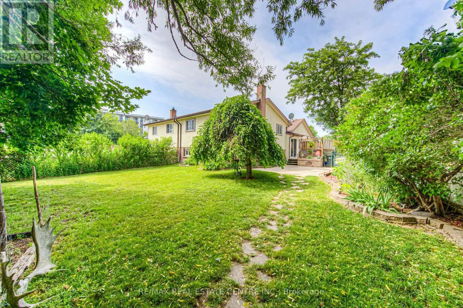 176 COGHILL PLACE