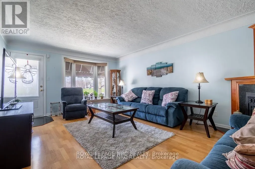 15 KILGOUR AVENUE