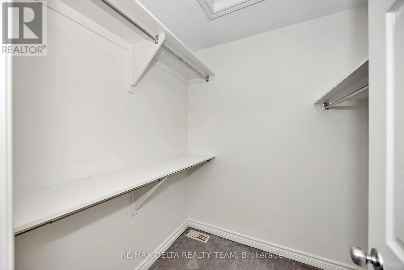 189 TAPLEY PLACE