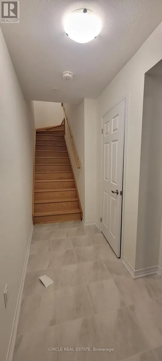 21 LILAC LANE