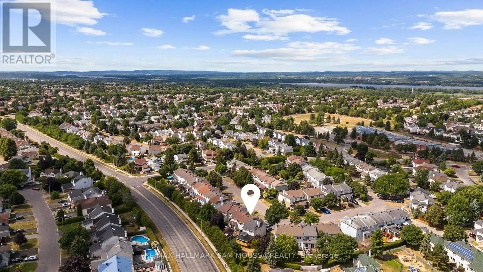 763 HANCOCK CRESCENT