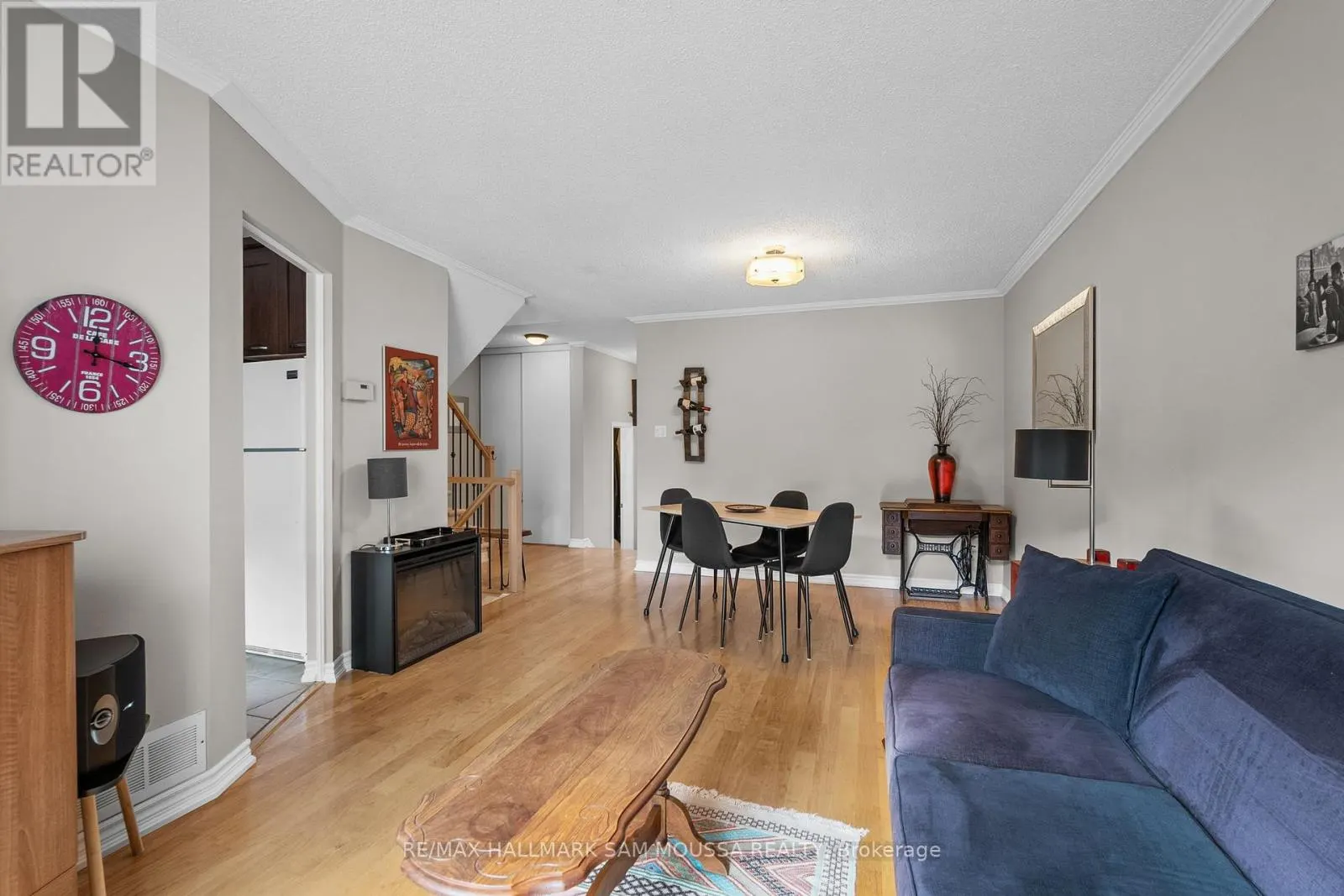 763 HANCOCK CRESCENT