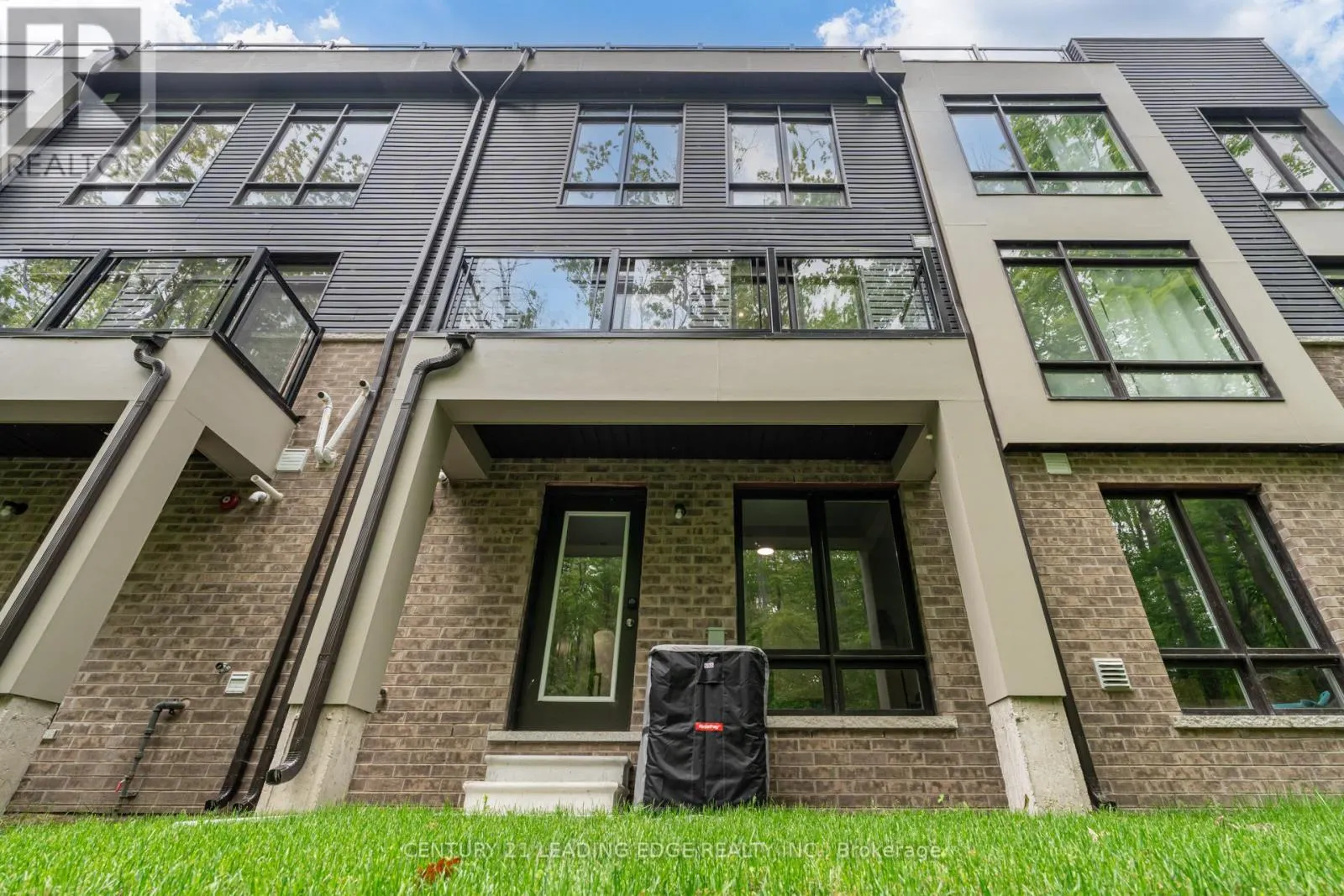 105 MARINA VILLAGE DRIVE