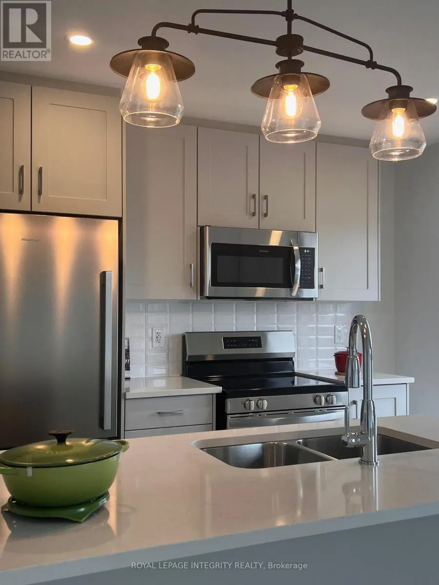 727 ARCADIAN PRIVATE