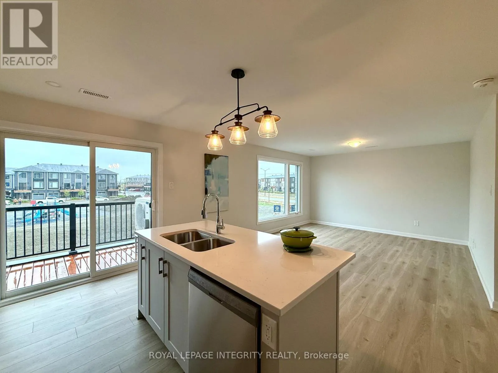 727 ARCADIAN PRIVATE